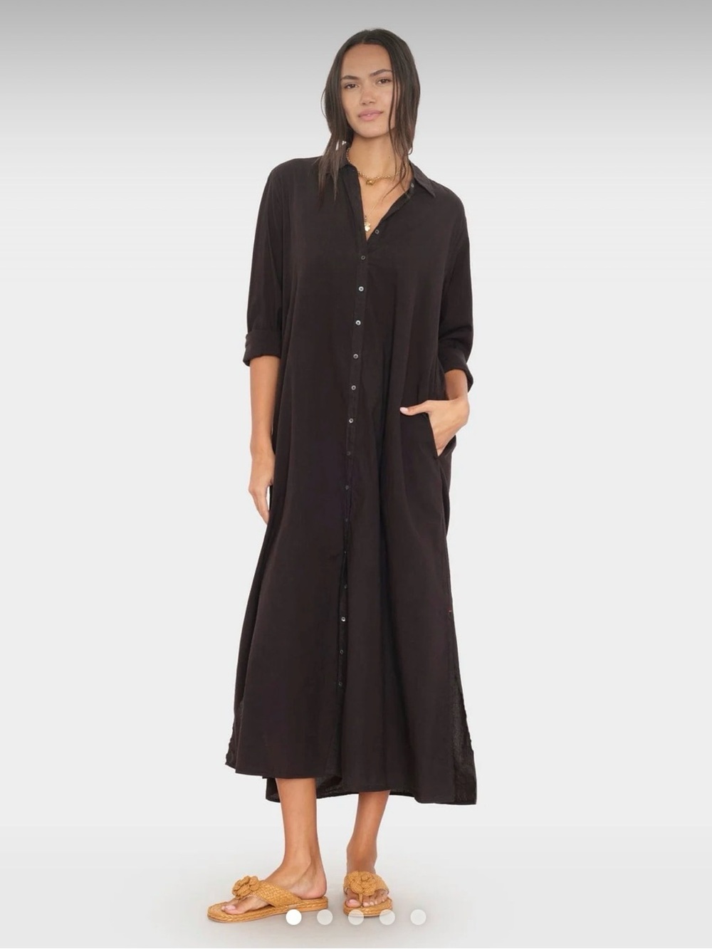 XiRENA Boden Maxi Shirt Dress